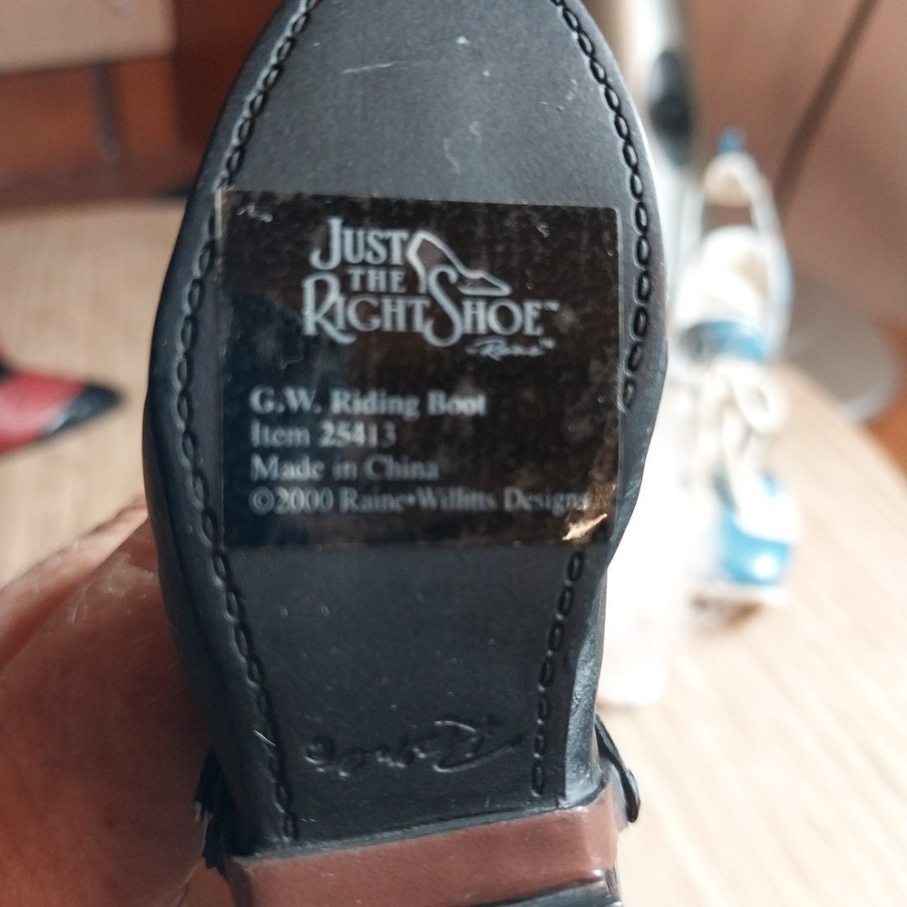 Just The Right Shoe By Raine Lot Of 6 Collector Shoes  & 2003 Trinket Box READ - Picture 14 of 16